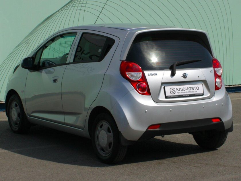 Шевроле спарк м 300