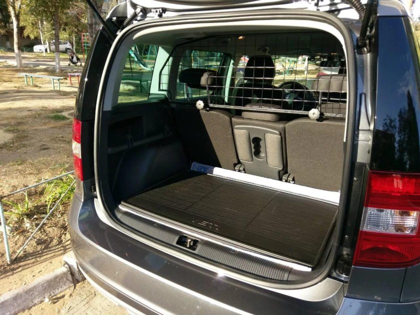 Skoda Yeti 2012 багажник