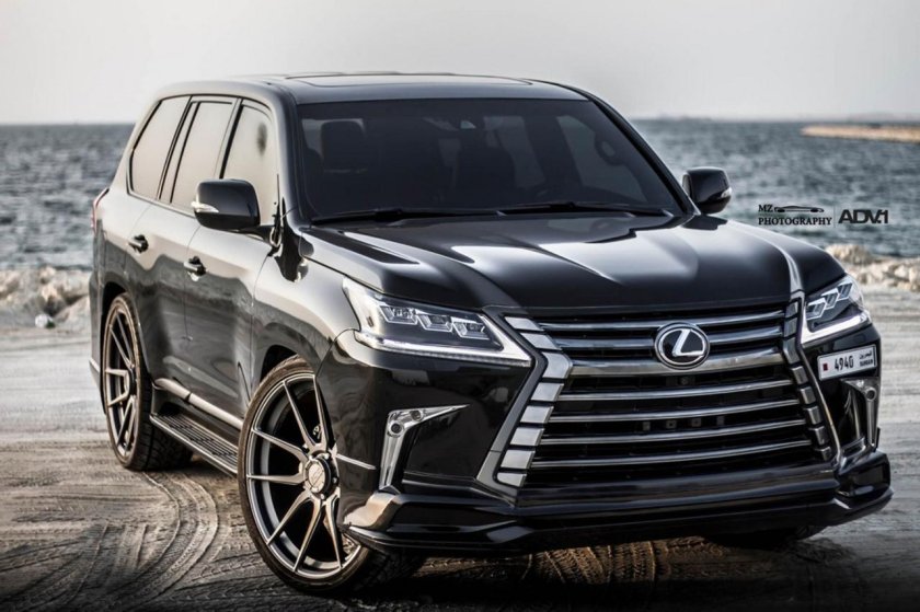 Lexus LX 570