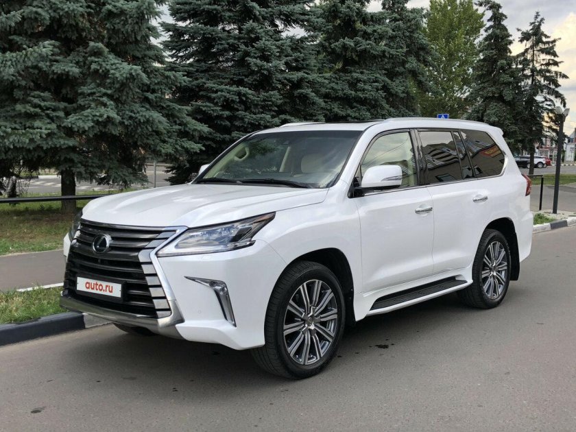 Лексус LX 570 белый