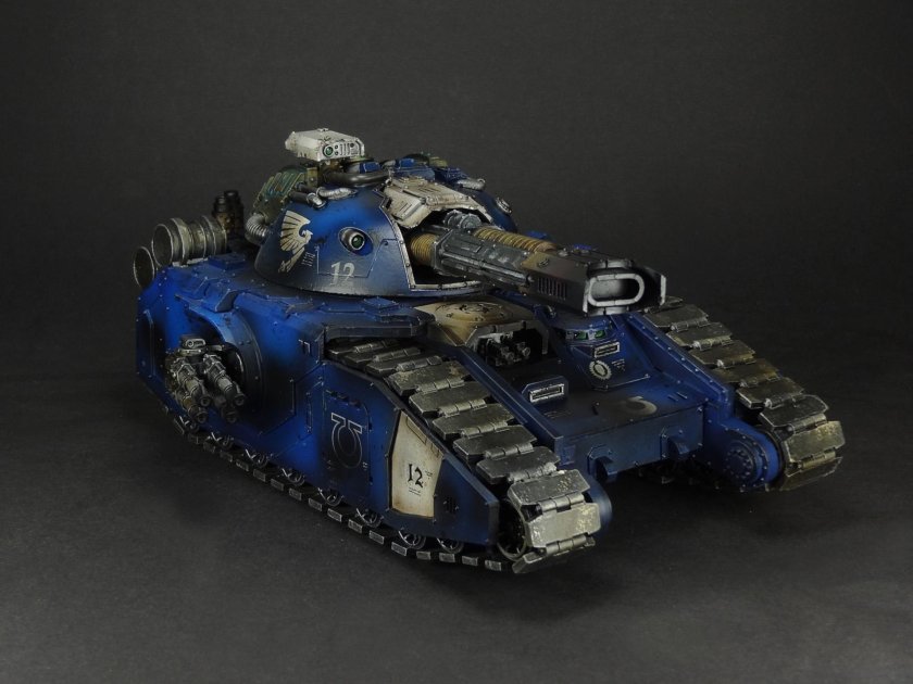 Танк хищник Warhammer 40.000