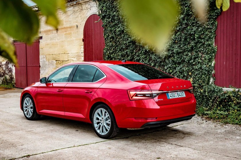 Шкода Суперб 2020