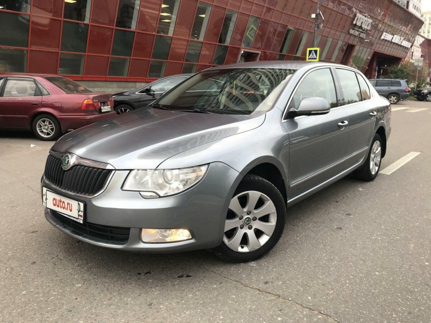 Шкода Суперб 2 лифтбек