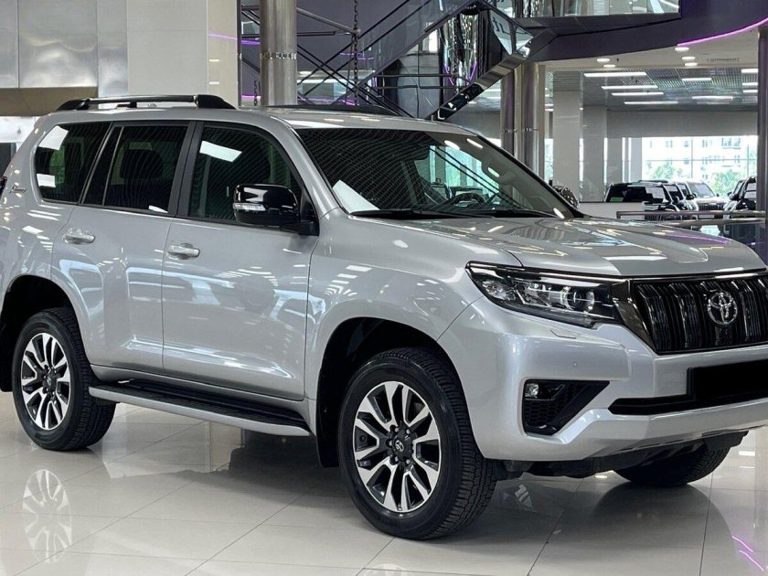 Toyota land cruiser prado 150