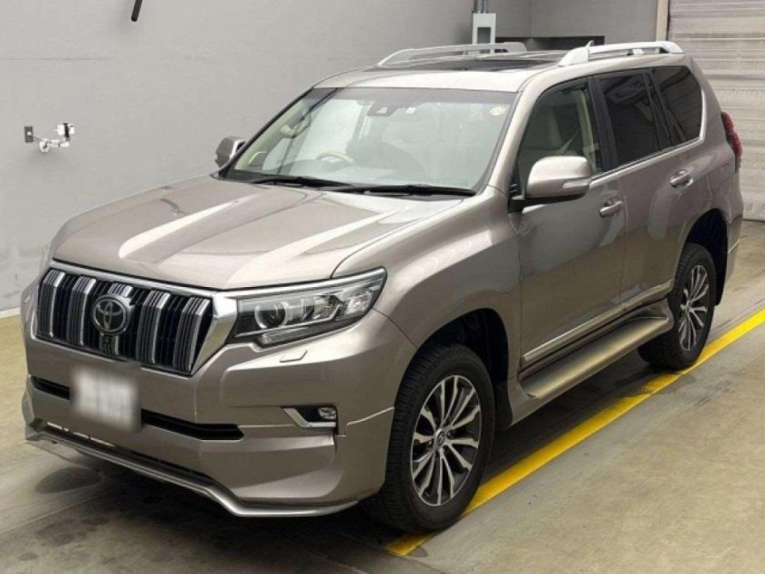 Toyota land cruiser prado 2022