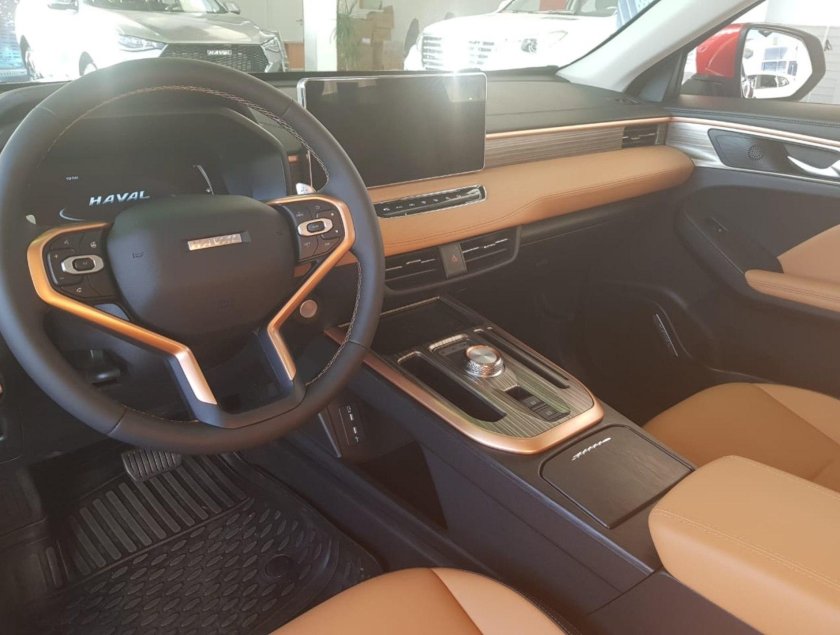 Haval Julian 2021 салон