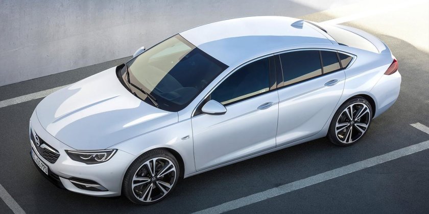 Опель Инсигния 2017