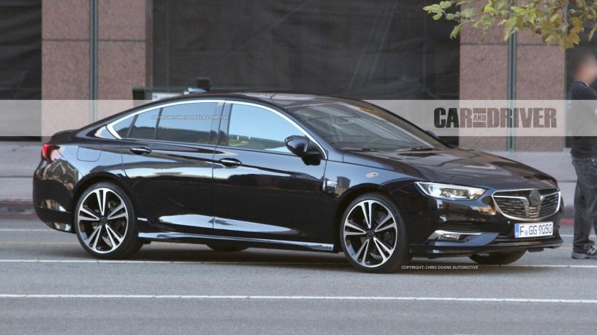 Опель Инсигния 2017