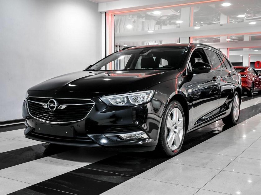 Opel Insignia 2024