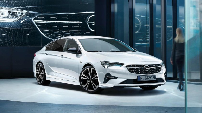 Opel Insignia 2023