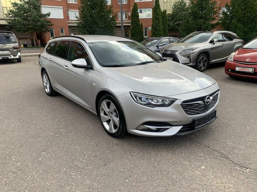 Опель инсигния 2018 года 1.6 дизель отзывы