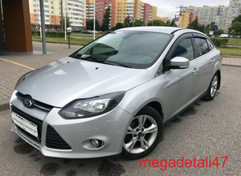Ford Focus 3 серебристый