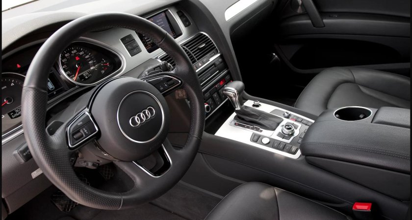 Audi q7 2012