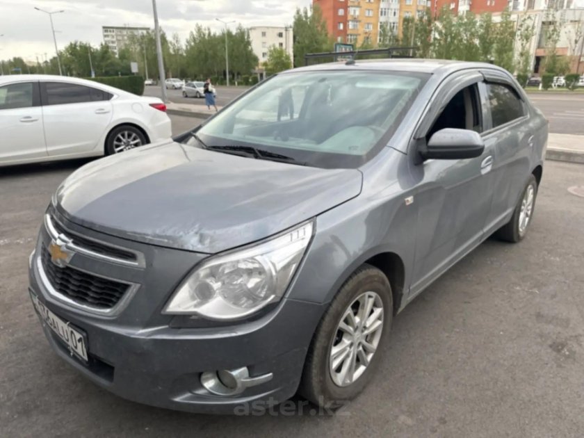 Chevrolet cobalt 2012