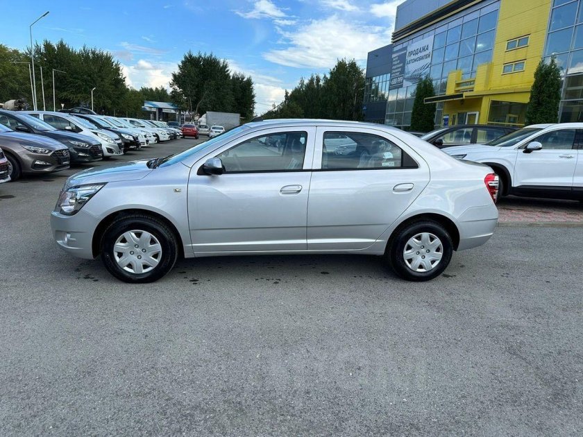 Chevrolet Cobalt 2023