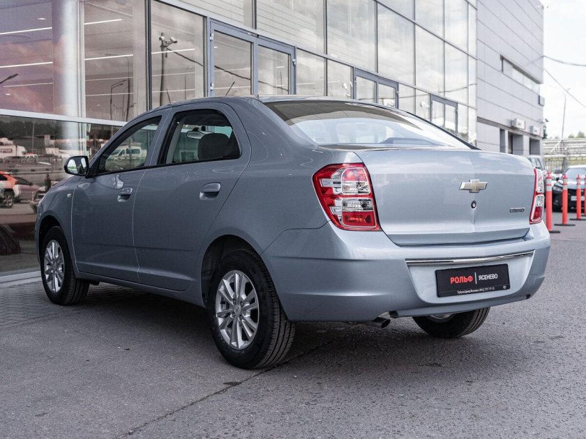 Chevrolet Cobalt 2023