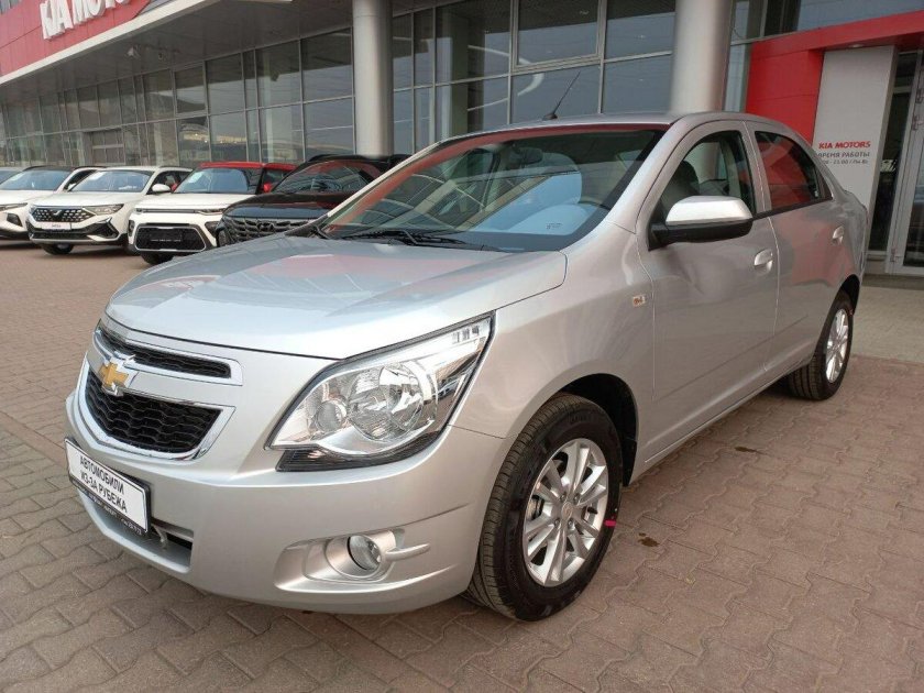 Chevrolet Cobalt 2023