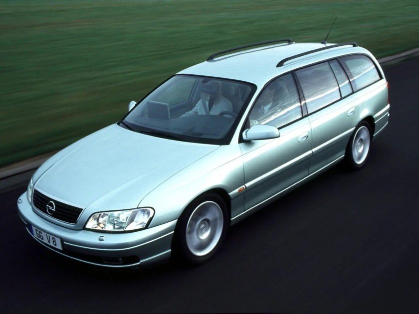 Opel Omega Caravan универсал