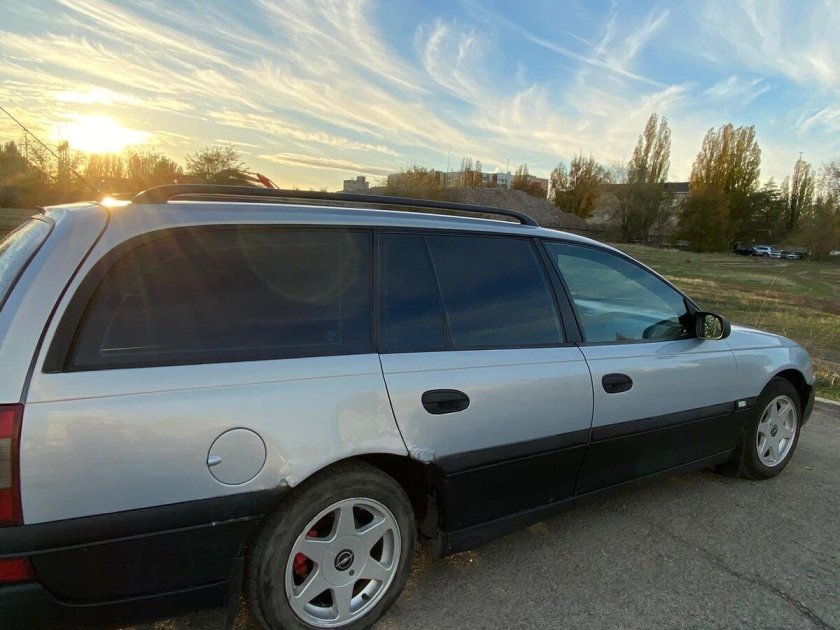 Opel Omega 1997 универсал