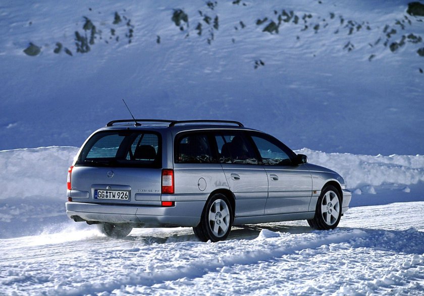 Опель универсал 1998