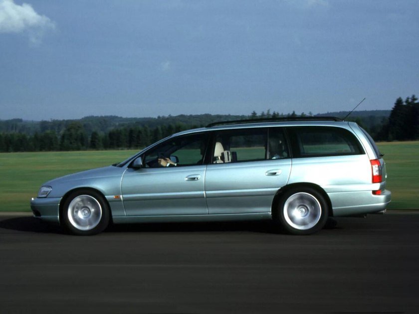 Opel Omega универсал