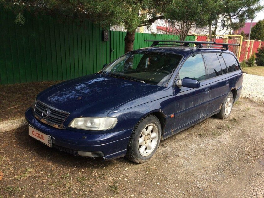 Opel Omega 2002