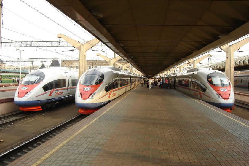 Поезд Сапсан эвс2