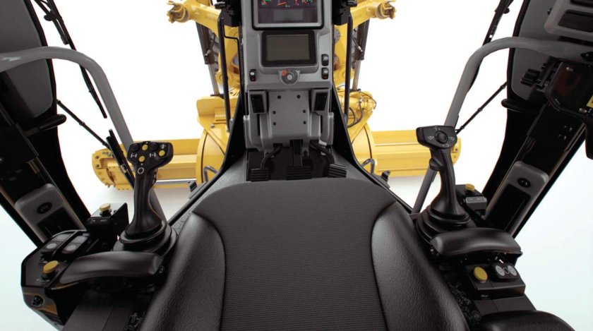 Грейдер кат 24м