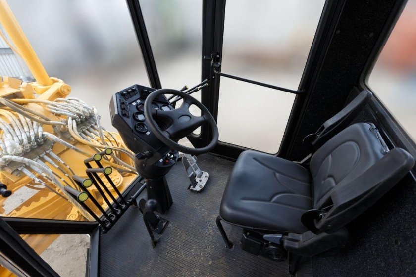 Автогрейдер дз-98 кабина