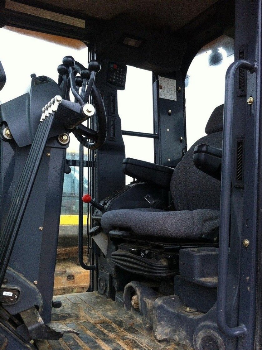 Управление грейдером Джон Дир 772g