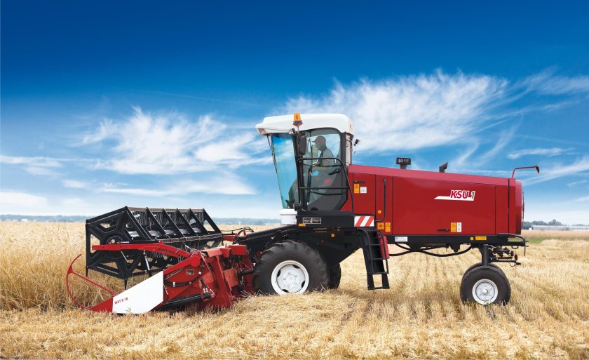 Самоходная косилка Ростсельмаш