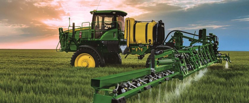 Прицепной опрыскиватель джон дир