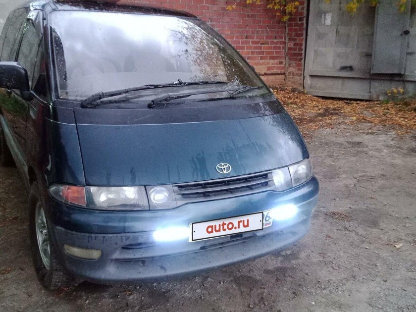 Тойота люсида 1996