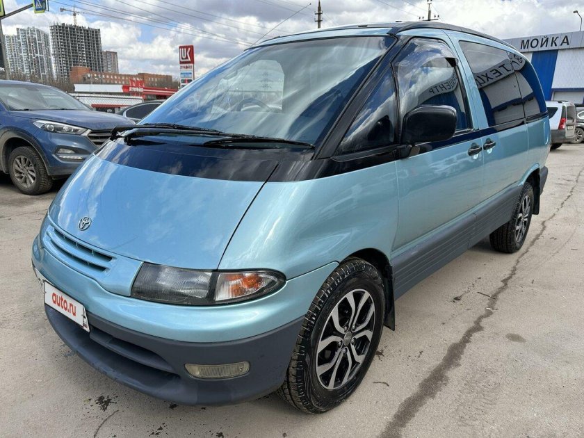 Тойота эстима 1993