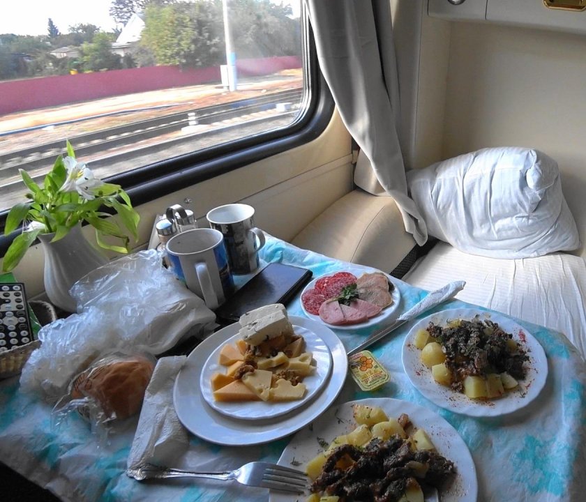 Поезд 102м Москва-Адлер