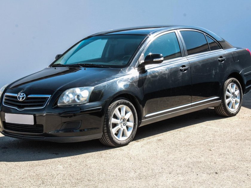 Тойота авенсис 2007 седан