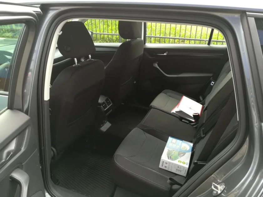 Перегородка для собак Шкода Кодиак