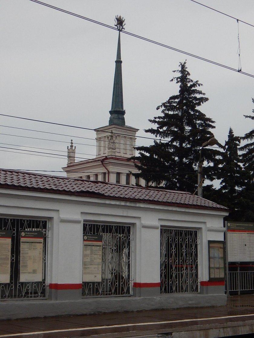 Станция ленинская павелецкое направление