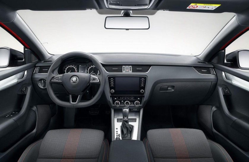 Škoda Octavia 2019 салон