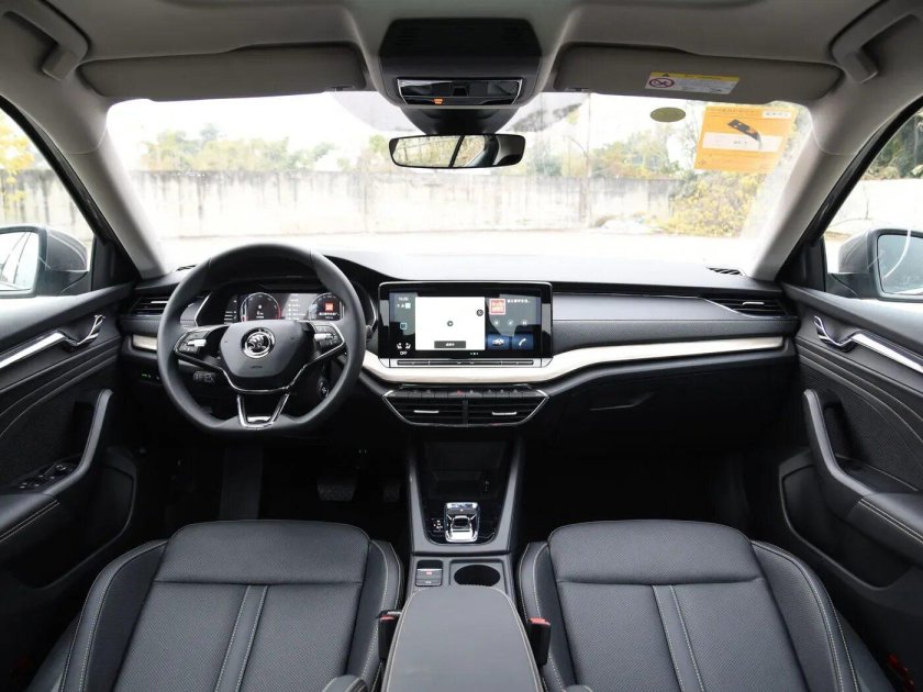 Шкода октавия 2024 салон