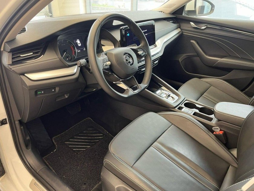 Skoda octavia 2021 салон