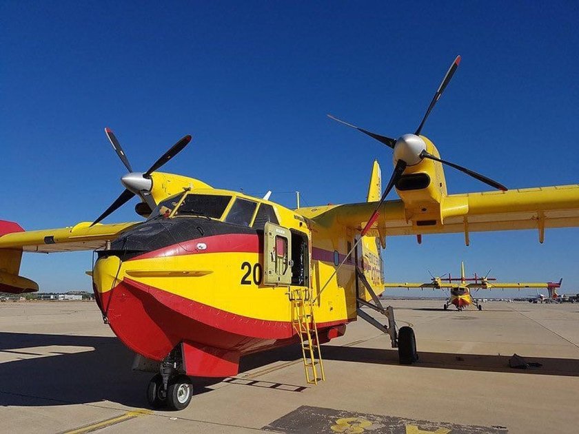 Cl 415 гидросамолёт