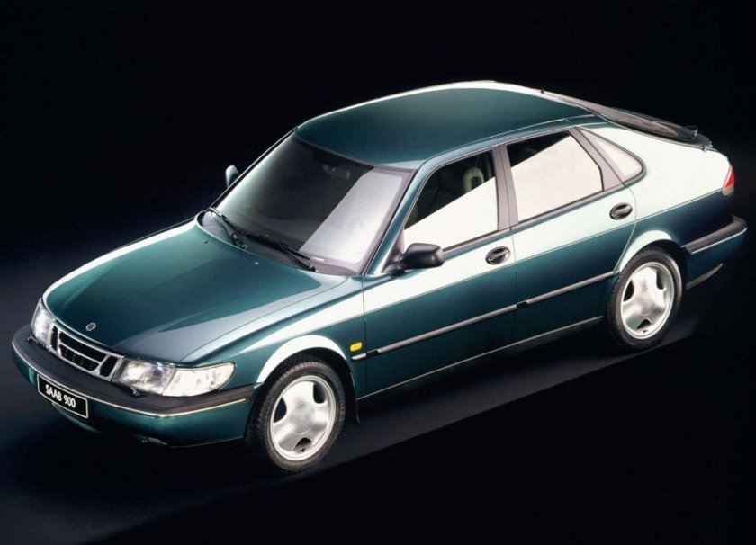 Saab 900 II