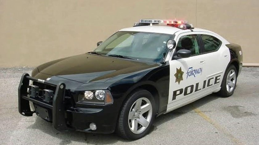 Додж Чарджер 2010 полицейский