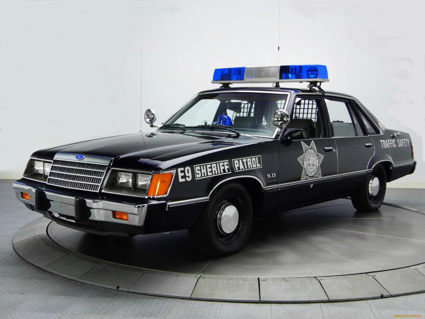 Chevrolet Caprice Police Interceptor