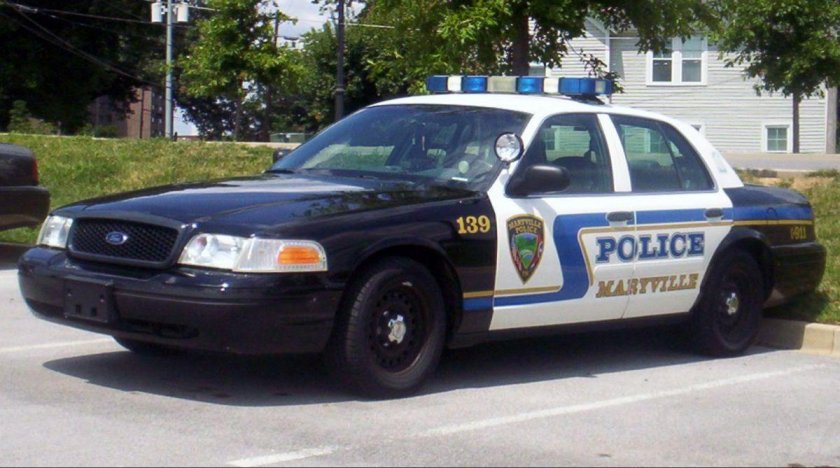 Полицейский форд краун виктория