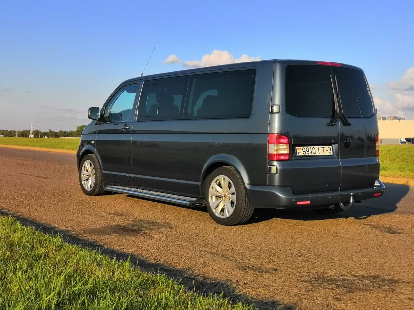 Форд Каравелла