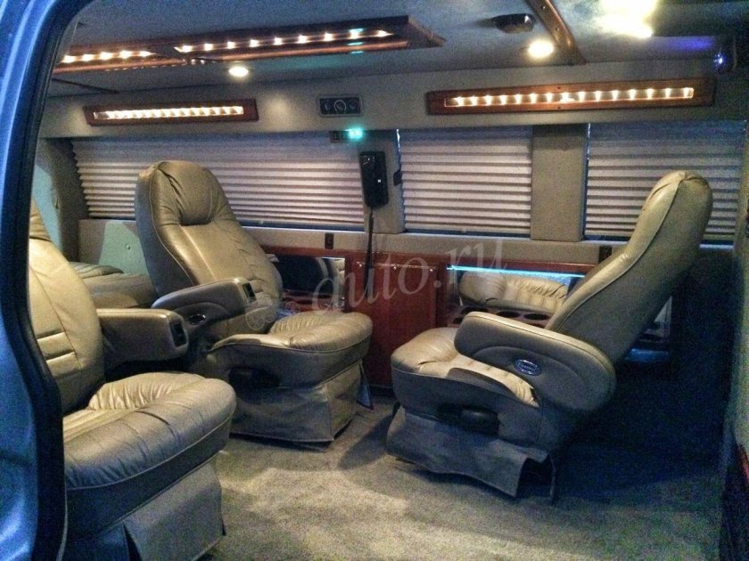 Chevrolet Express салон