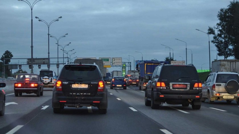 Пробка вид из машины