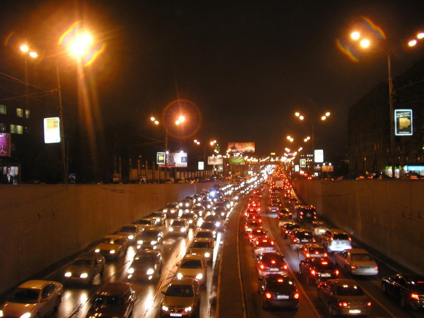 Пробка ночью